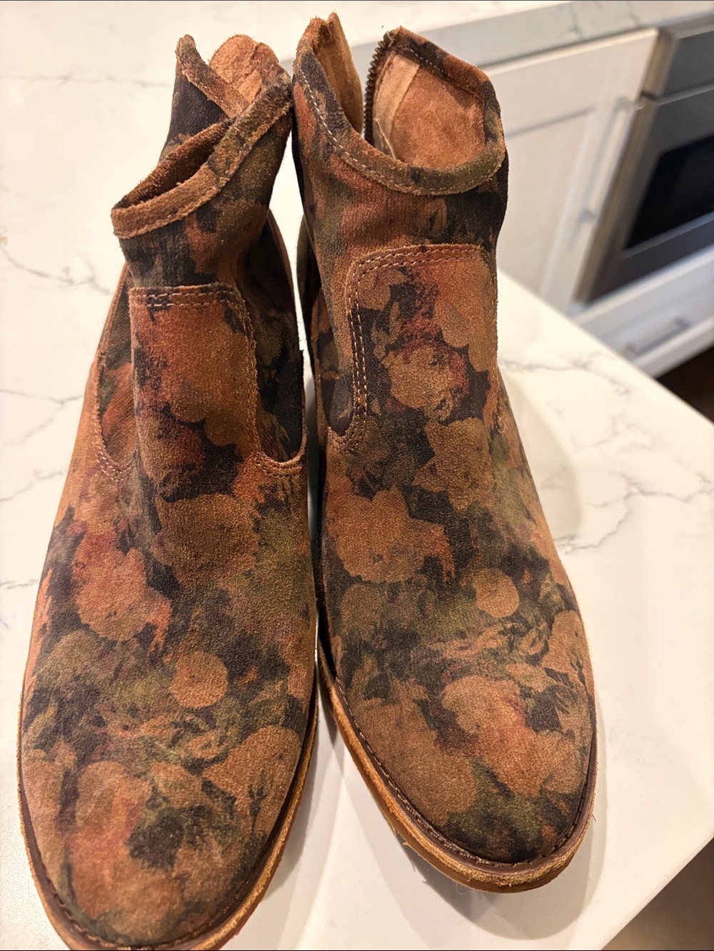 Sofft Women's Multicolor Suede Ankle Booties